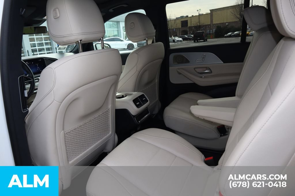 Used 2025 Mercedes-Benz GLS 450 4MATIC image 20