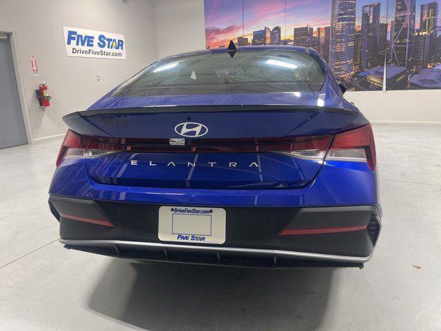 New 2026 Hyundai Elantra Sport image 25