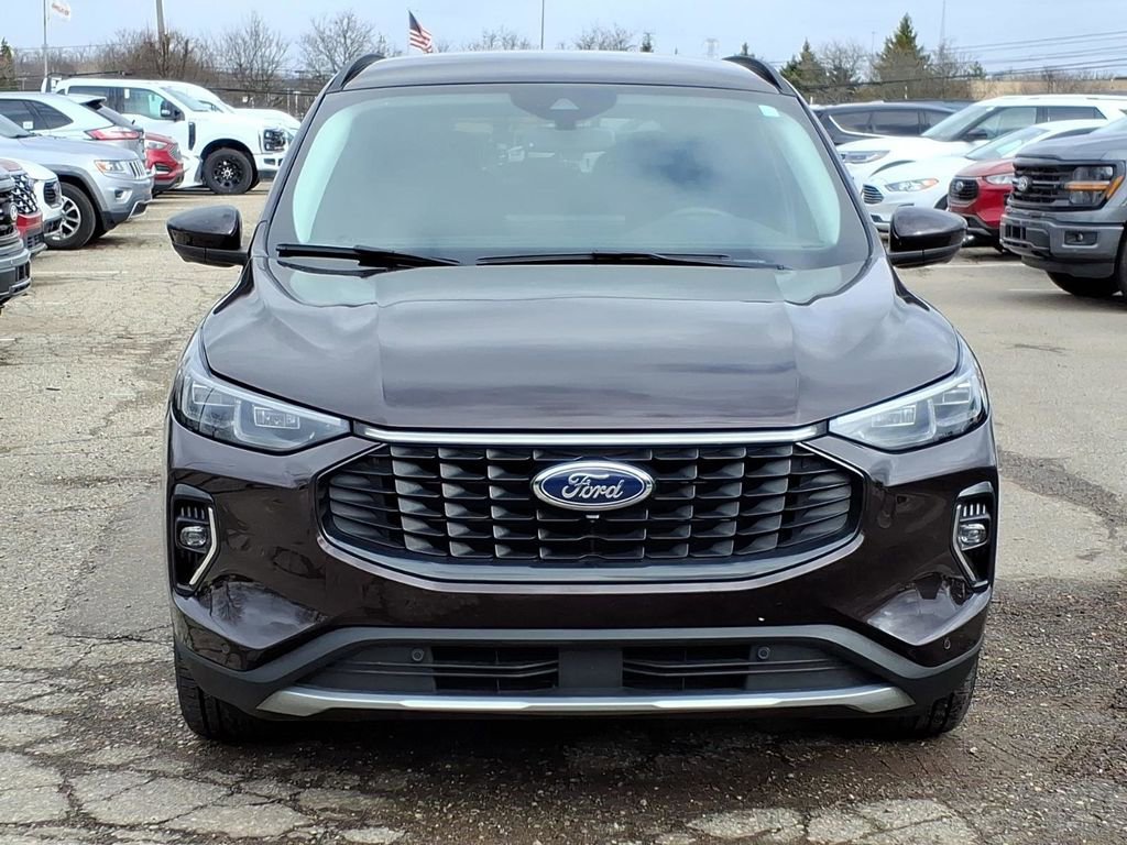 Certified 2023 Ford Escape Platinum image 8