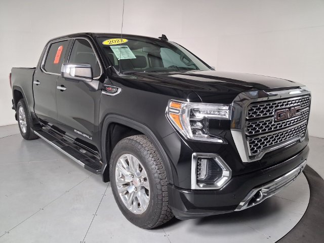 Certified 2022 GMC Sierra 1500 Denali w/ Driver Alert Package II AWD/4WD image 2
