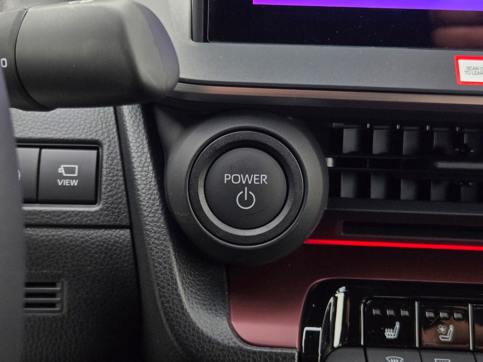 Used 2026 Toyota Prius Plug-In Hybrid w/ Limited Premium Package image 20