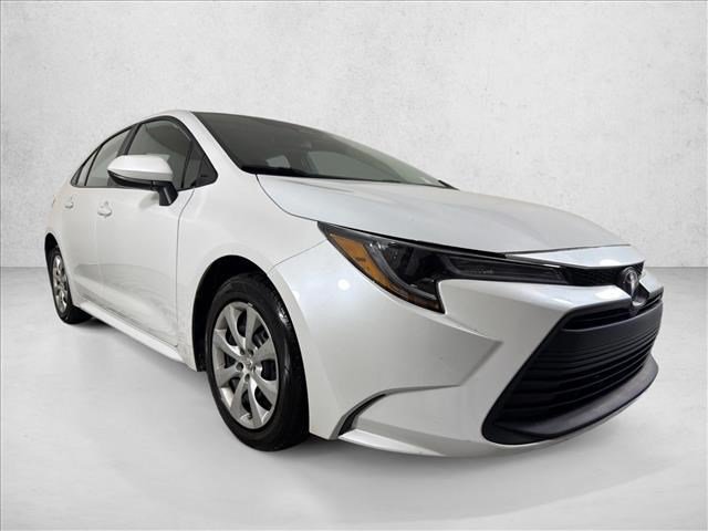 Used 2024 Toyota Corolla LE FWD image 1