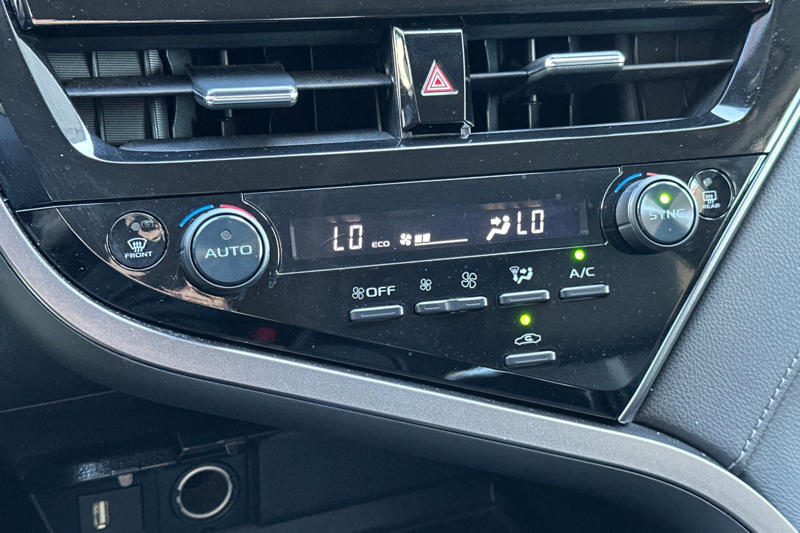 Certified 2023 Toyota Camry LE FWD image 19