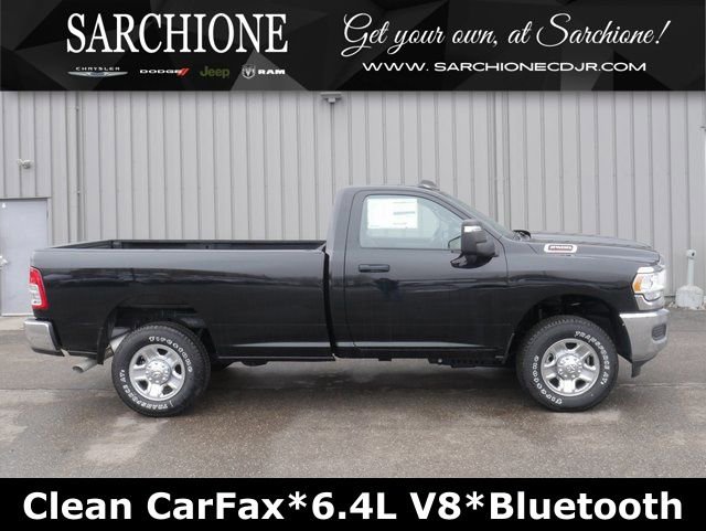 Used 2024 RAM 2500 Tradesman w/ Chrome Appearance Group AWD/4WD image 1