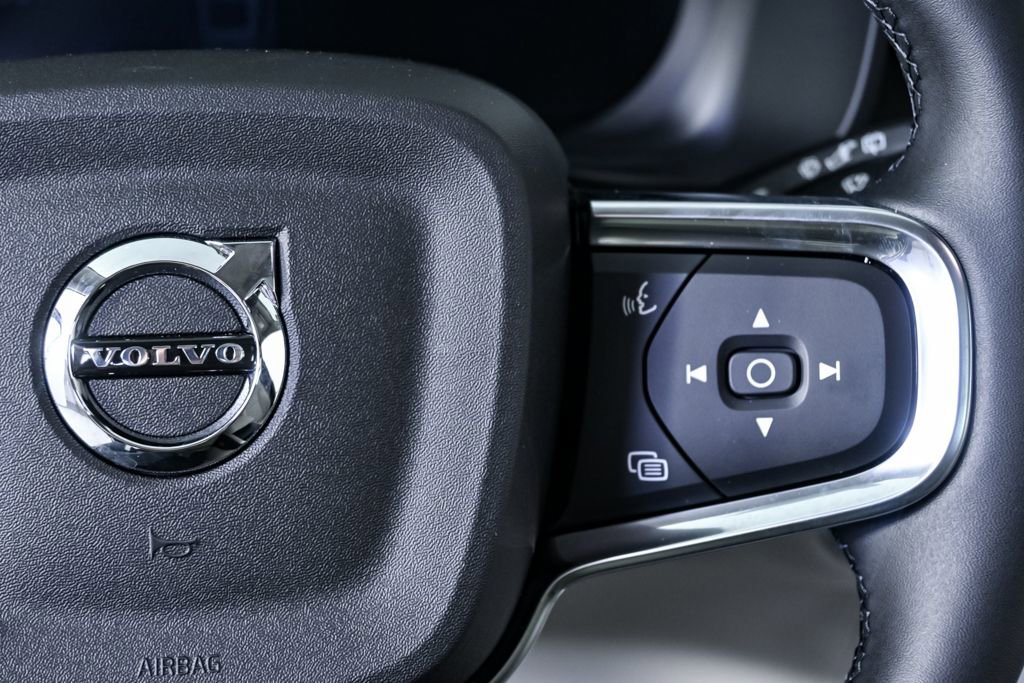 New 2026 Volvo XC40 B5 Plus w/ Climate Package image 10