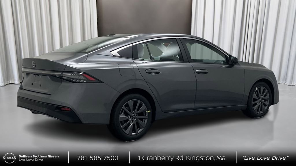 New 2026 Nissan Sentra SL w/ Floor Mat Package FWD image 5