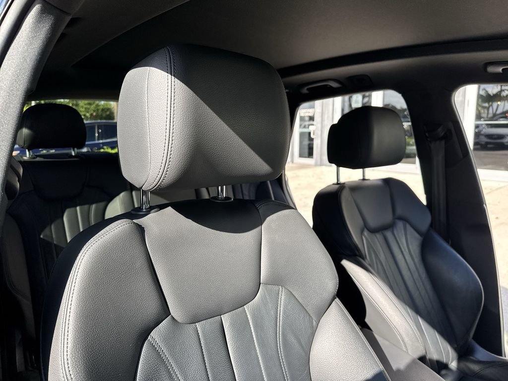 Used 2020 Audi Q5 2.0T Titanium Premium Plus w/ Premium Plus Package image 47