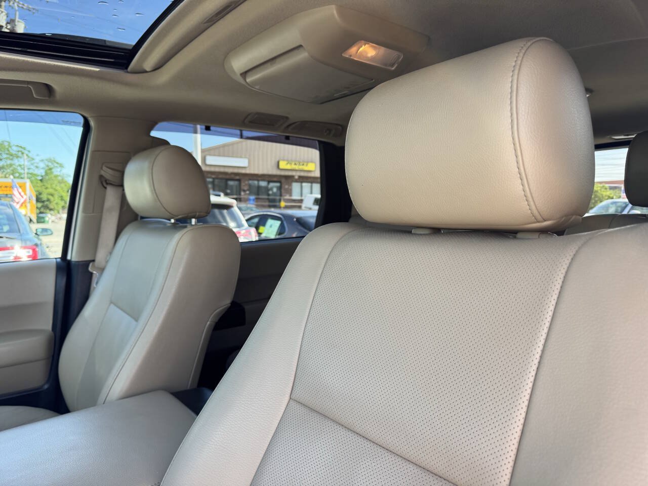 Used 2014 Toyota Sequoia Platinum AWD/4WD image 16