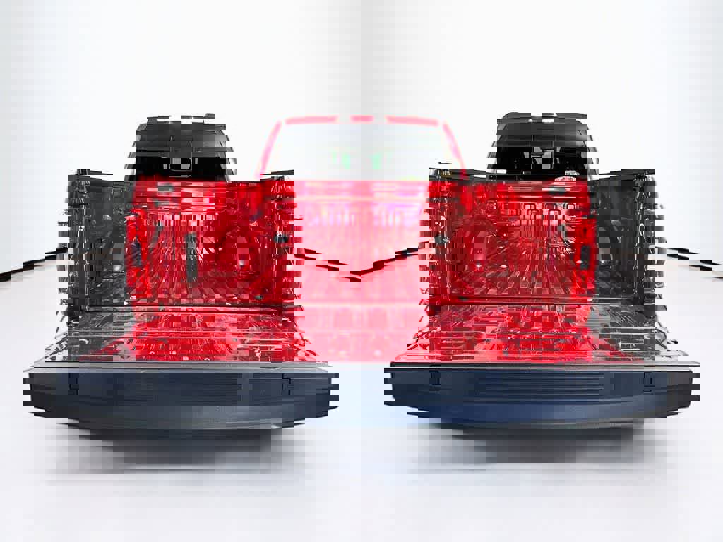 Certified 2022 Ford F150 XLT w/ Equipment Group 302A High image 21