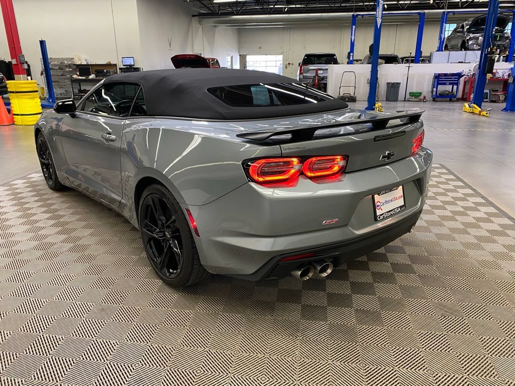 Used 2023 Chevrolet Camaro SS RWD image 6