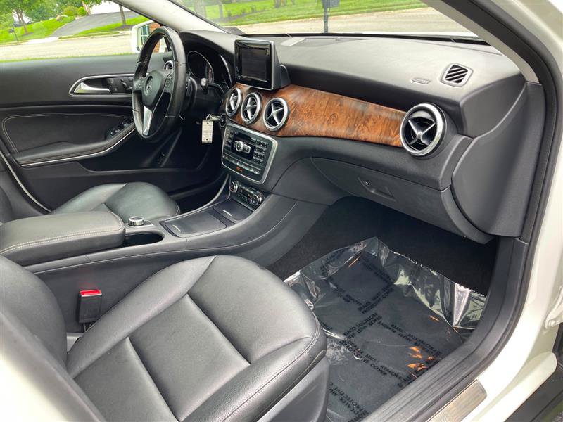 Used 2015 Mercedes-Benz GLA 250 4MATIC image 93