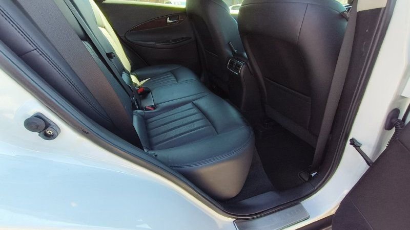 Used 2015 INFINITI QX50 Journey w/ Premium Package AWD/4WD image 12