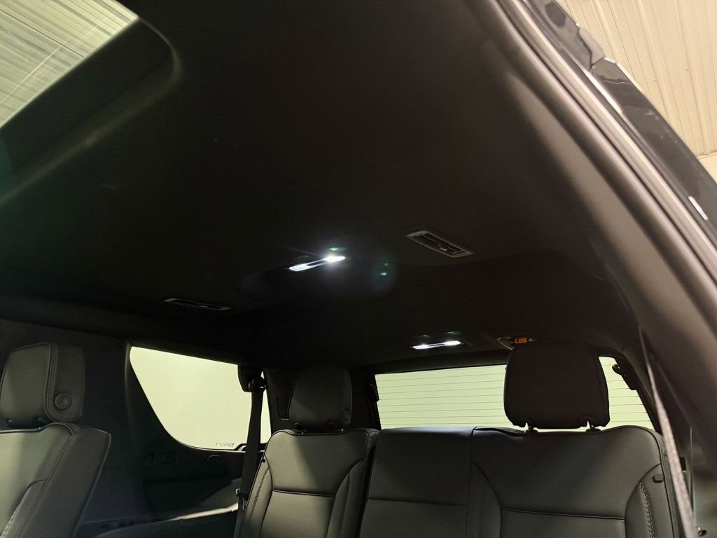 Used 2024 GMC Yukon Denali image 50