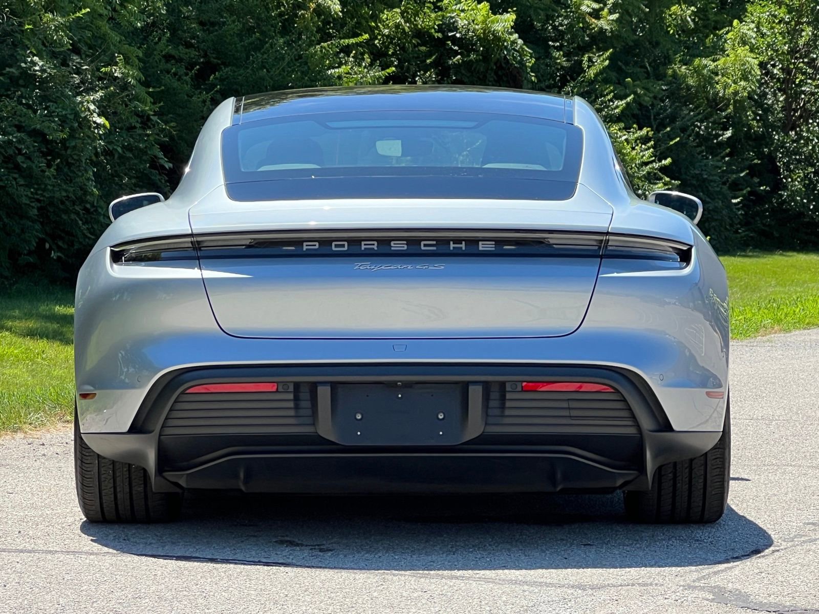 Certified 2022 Porsche Taycan 4S image 8