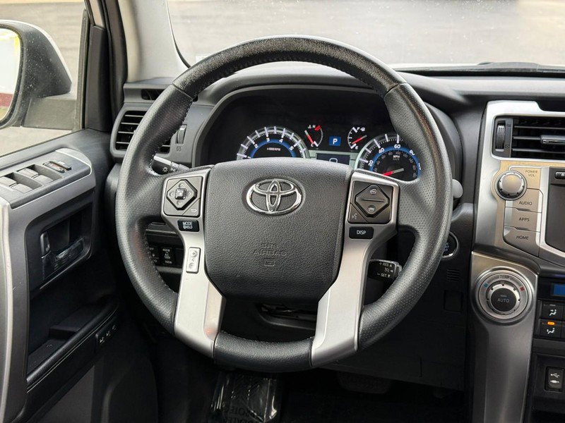 Used 2015 Toyota 4Runner Limited image 15