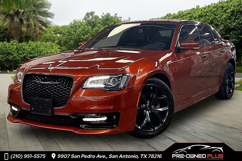 Used 2021 Chrysler 300 S w/ S Model Appearance Package RWD image 1