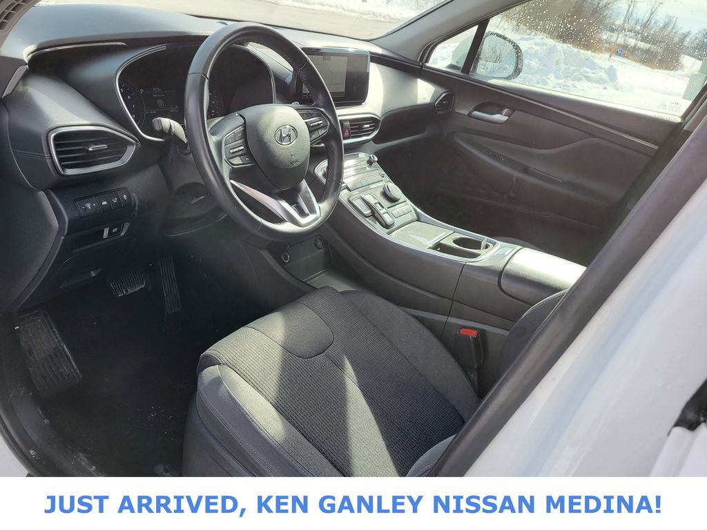 Used 2023 Hyundai Santa Fe SEL image 9