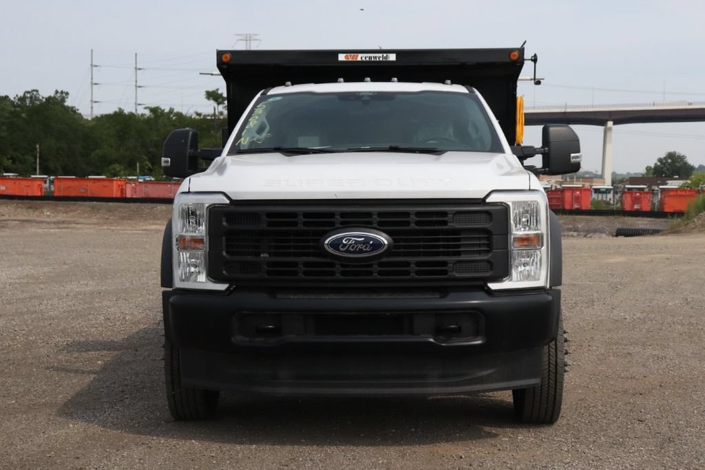 New 2025 Ford F550 4x4 Regular Cab Super Duty image 3