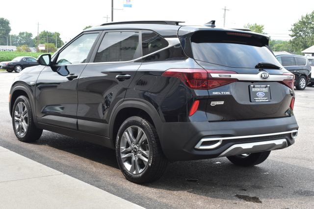 Used 2021 Kia Seltos S AWD/4WD image 13
