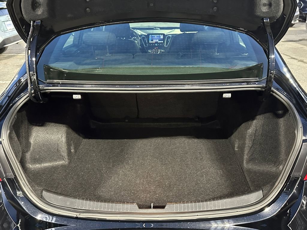 Used 2024 Chevrolet Malibu LT image 20