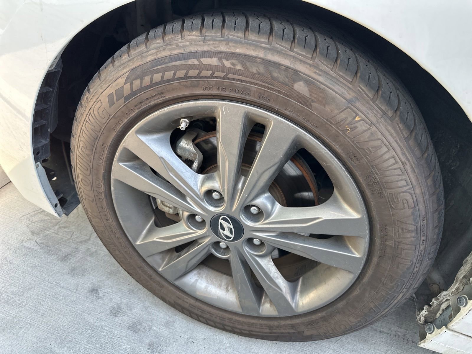 Used 2018 Hyundai Elantra Value Edition FWD image 12