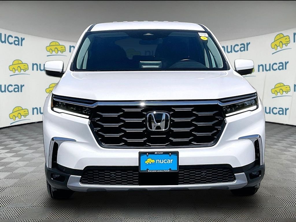 Used 2025 Honda Pilot EX-L image 2