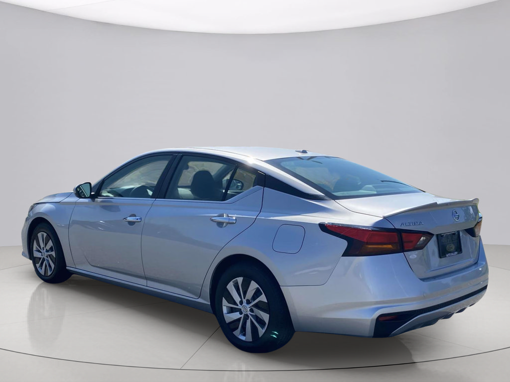 Used 2019 Nissan Altima 2.5 S FWD image 4