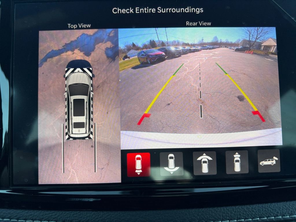 New 2026 Chrysler Pacifica Select AWD/4WD image 13