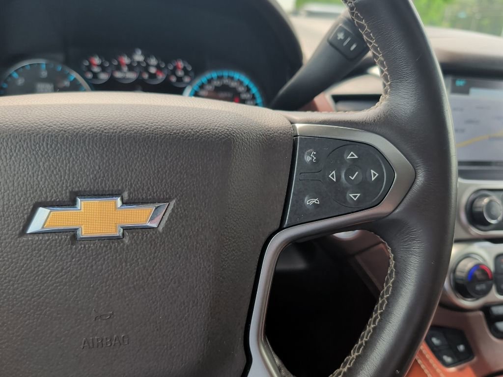 Used 2019 Chevrolet Suburban Premier AWD/4WD image 29