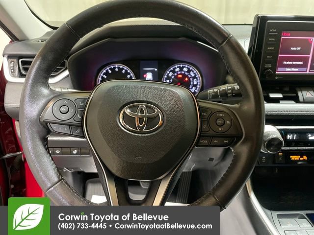 Used 2021 Toyota RAV4 XLE image 14