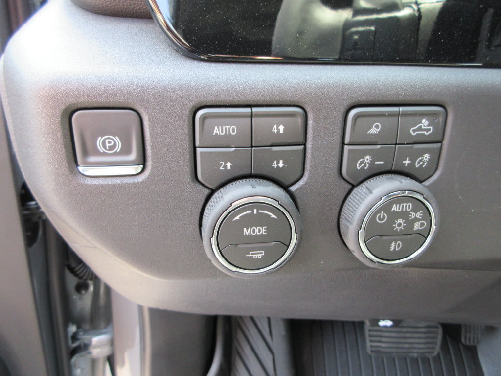 New 2026 Chevrolet Silverado 1500 LT Trail Boss w/ LT Trail Boss Premium Package AWD/4WD image 28