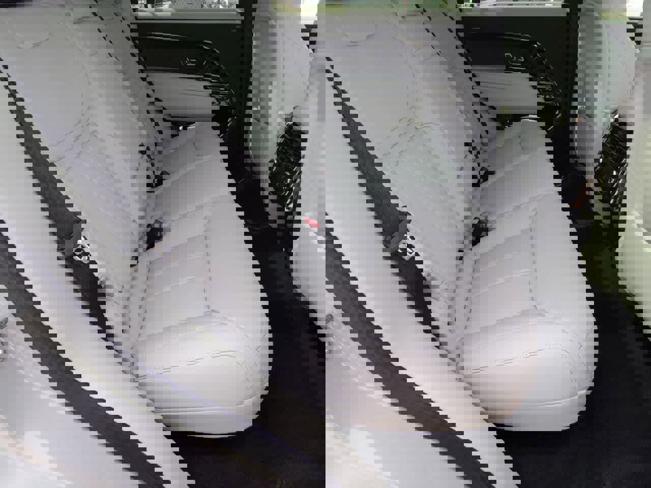 New 2026 Land Rover Range Rover Sport SE AWD/4WD image 21