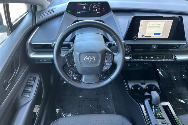 Certified 2025 Toyota Prius LE FWD image 18