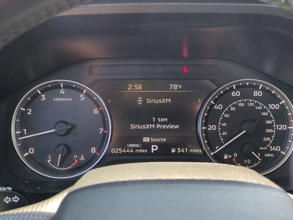 Used 2025 Mitsubishi Outlander SE AWD/4WD image 16