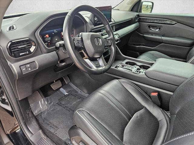 Used 2023 Honda Pilot Elite image 10