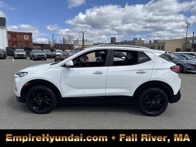 Used 2024 Buick Encore GX Sport Touring image 8