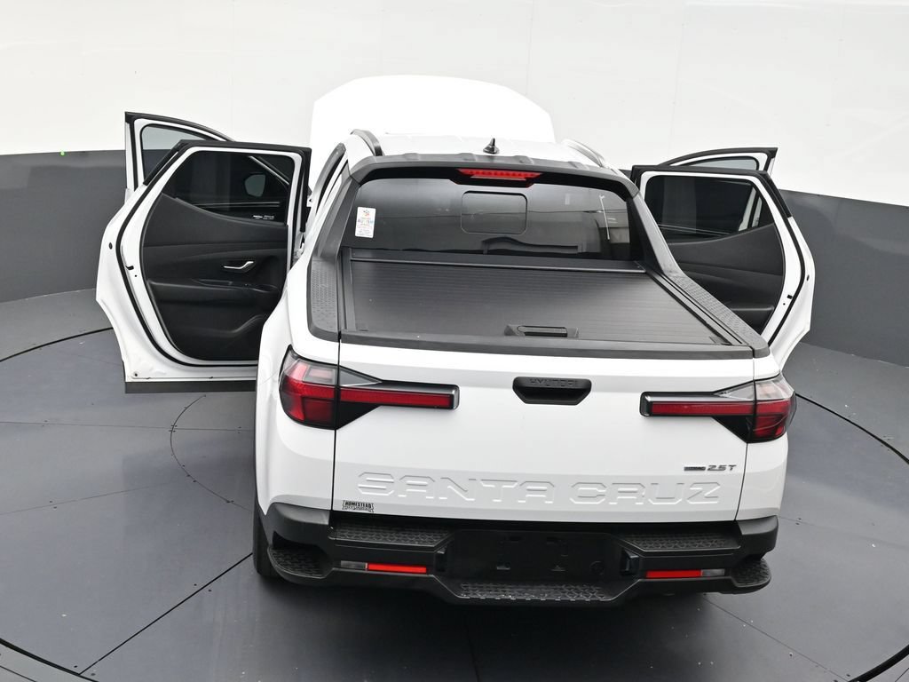 Used 2023 Hyundai Santa Cruz SEL Premium AWD/4WD image 33