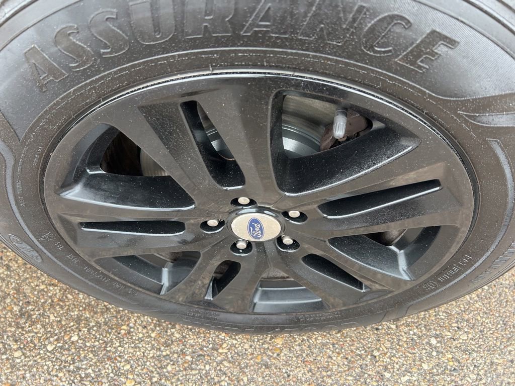 Used 2018 Ford Explorer XLT image 42