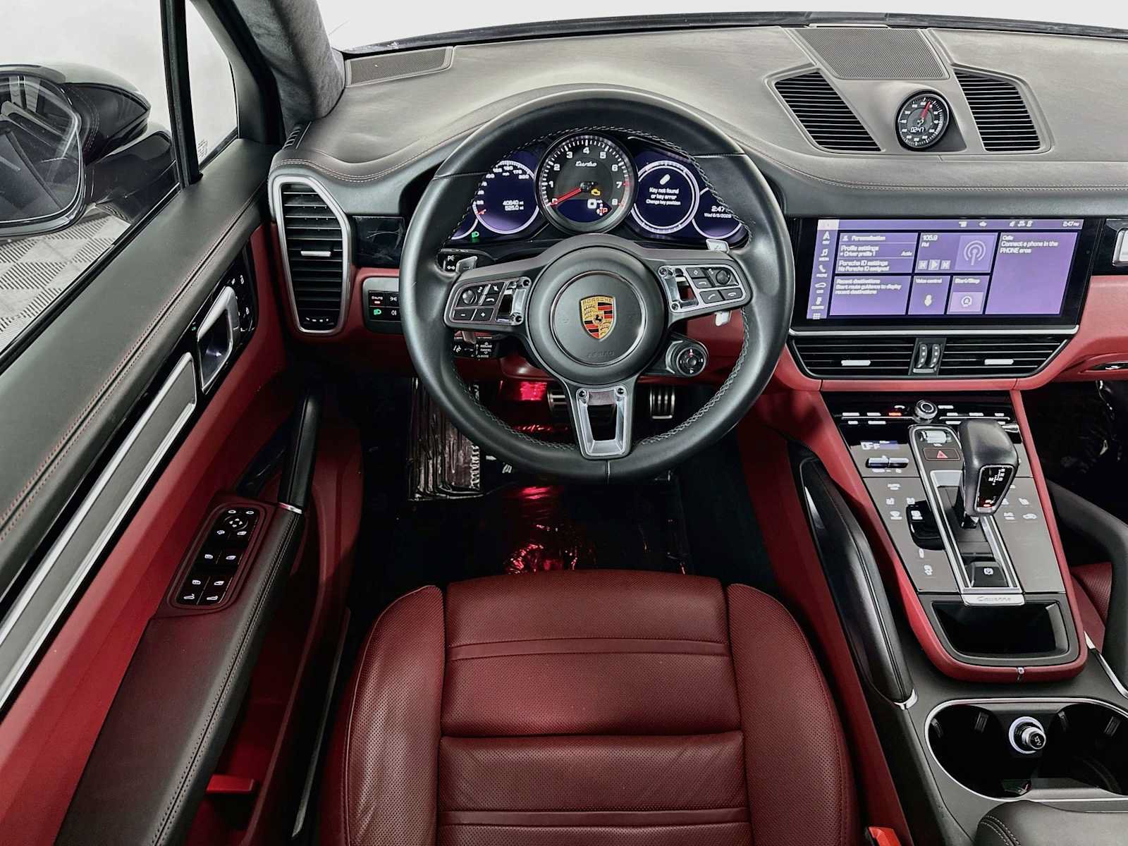 Certified 2021 Porsche Cayenne Turbo AWD/4WD image 24