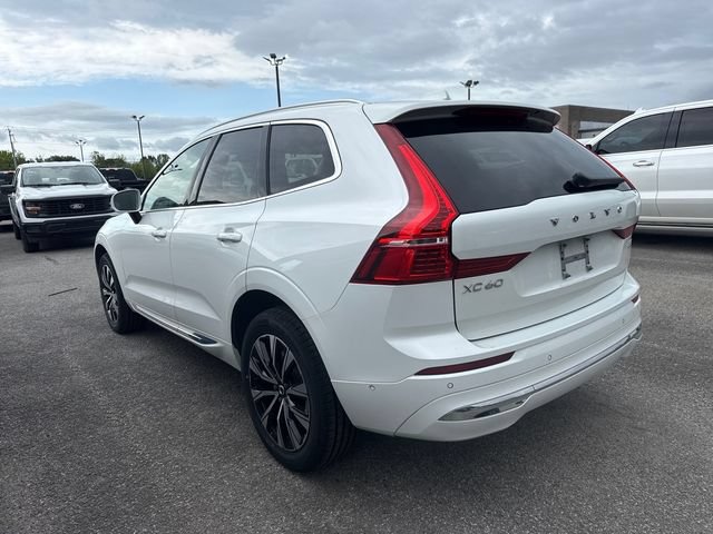 Used 2023 Volvo XC60 B5 Plus AWD/4WD image 3