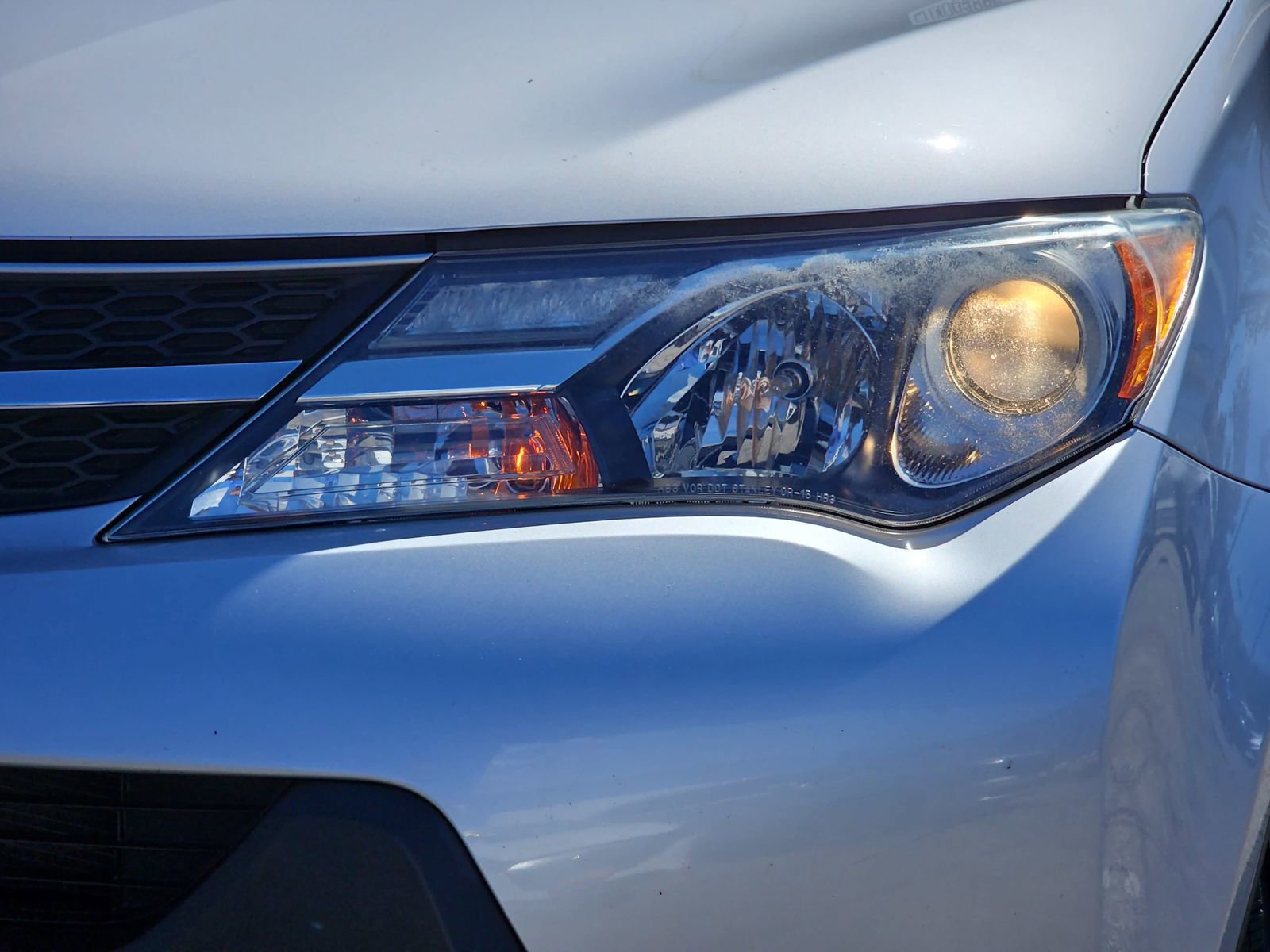 Used 2015 Toyota RAV4 LE image 32