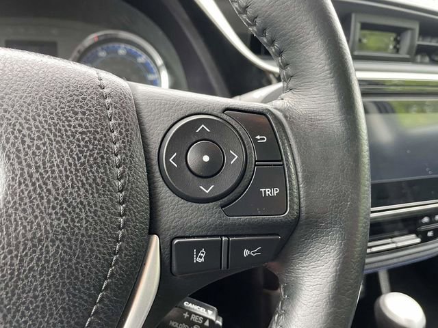 Used 2018 Toyota Corolla SE FWD image 26