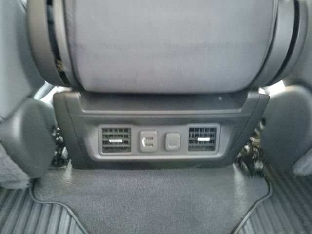 Used 2022 Chevrolet Silverado 1500 RST w/ Bed Protection Package RWD image 12
