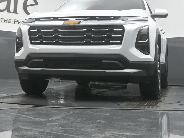 New 2026 Chevrolet Equinox LT w/ Safety and Technology Package FWD image 34