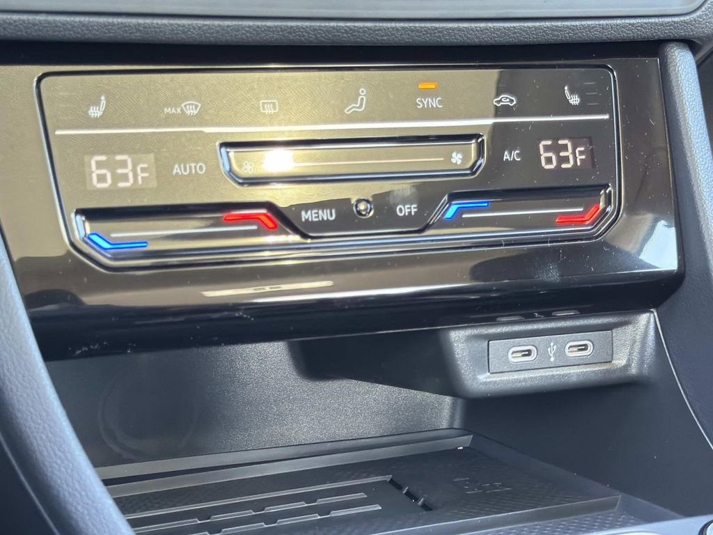 New 2026 Volkswagen Jetta SE FWD image 21
