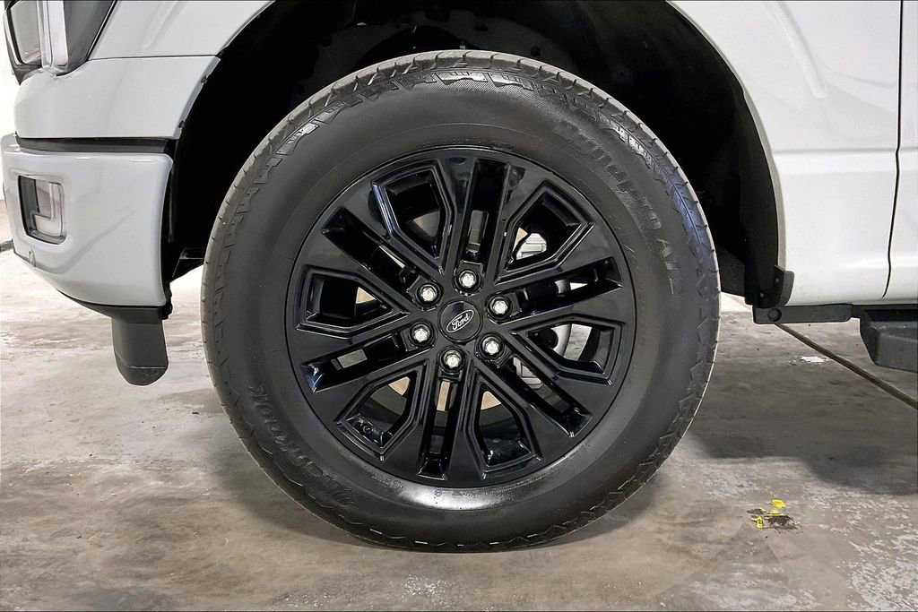 Used 2024 Ford F150 Lariat image 11