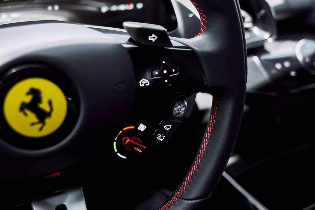 Used 2025 Ferrari Purosangue AWD/4WD image 73