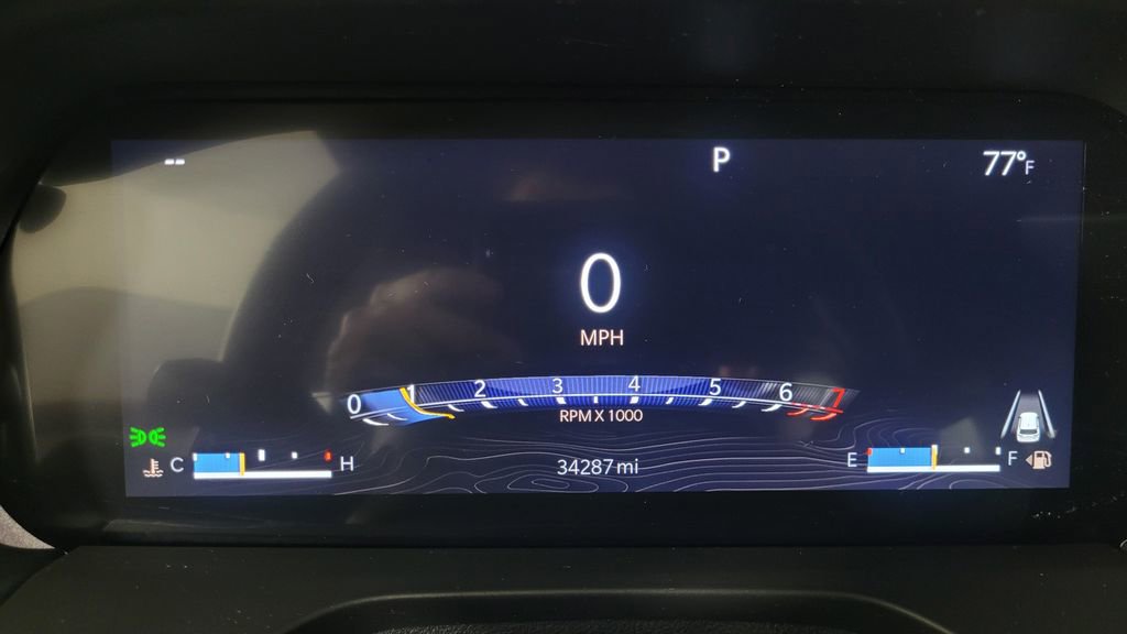 Used 2023 Jeep Grand Cherokee Limited w/ Black Appearance Package image 18