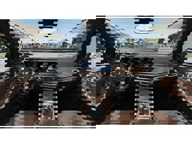 New 2026 BMW X5 xDrive50e image 10