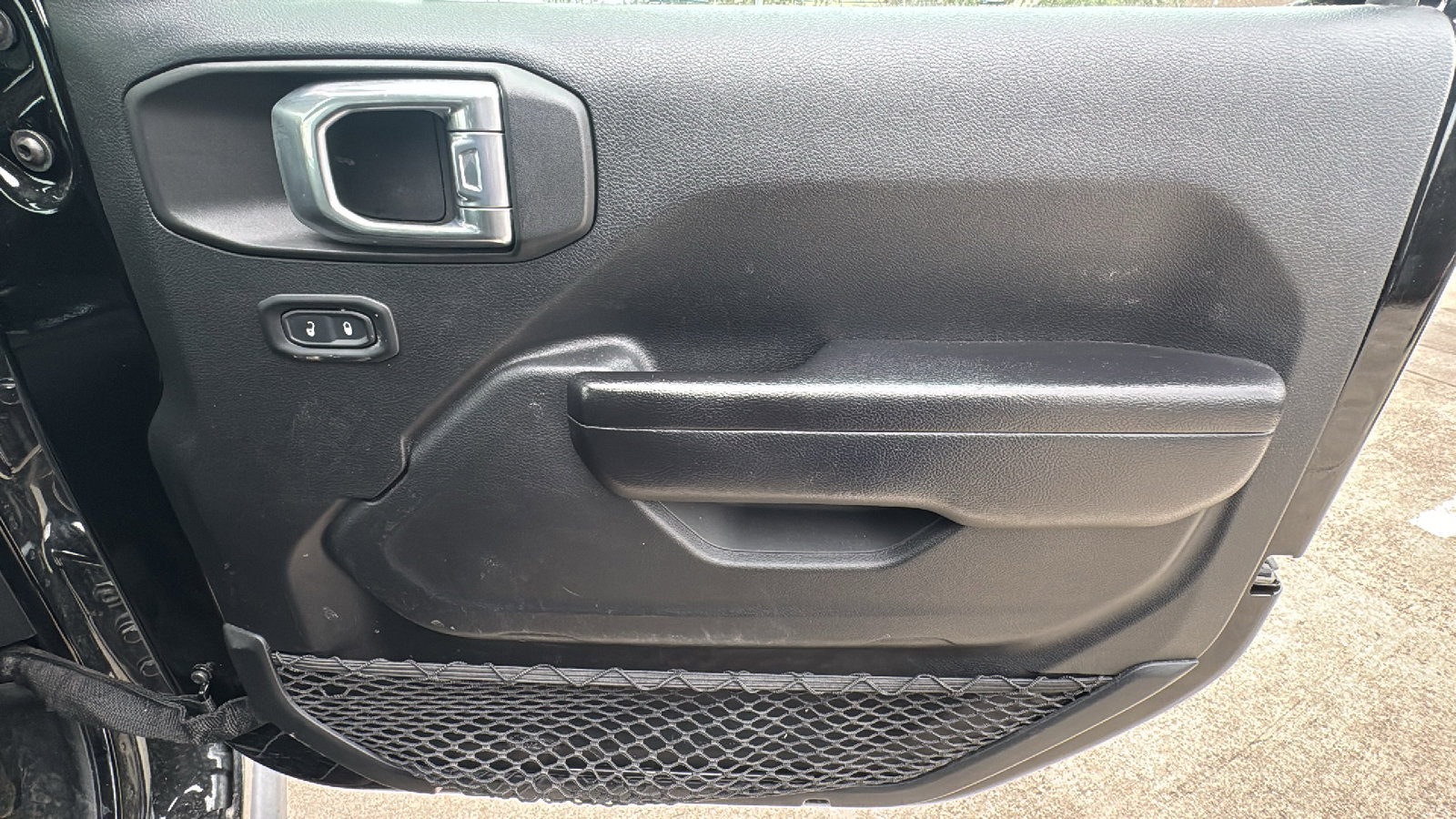 Used 2021 Jeep Gladiator Sport image 30